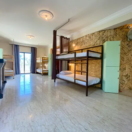 Hostel House Of Nissus Agia Napa